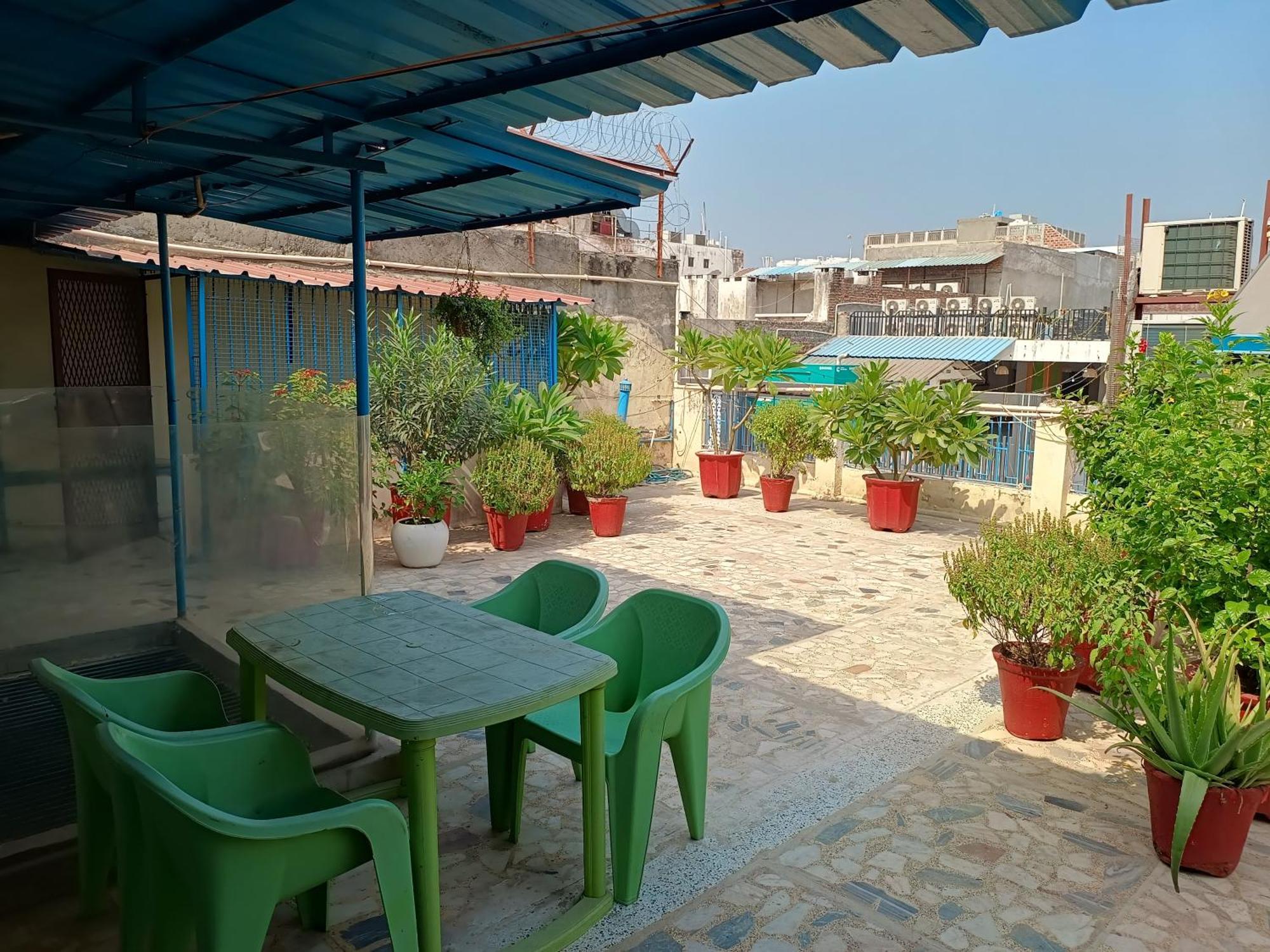 Hotel Majors Den New Delhi Eksteriør billede