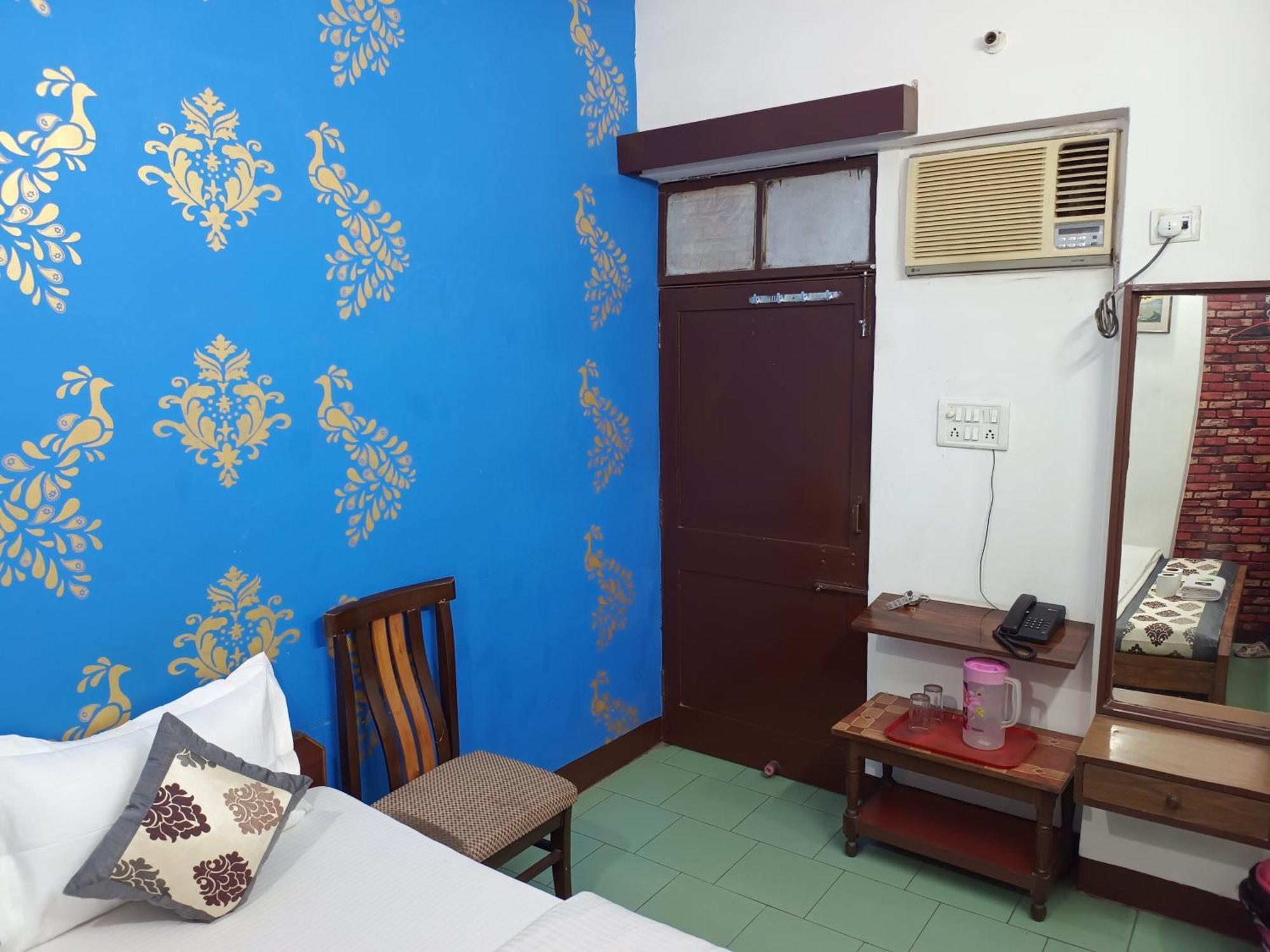 Hotel Majors Den New Delhi Eksteriør billede