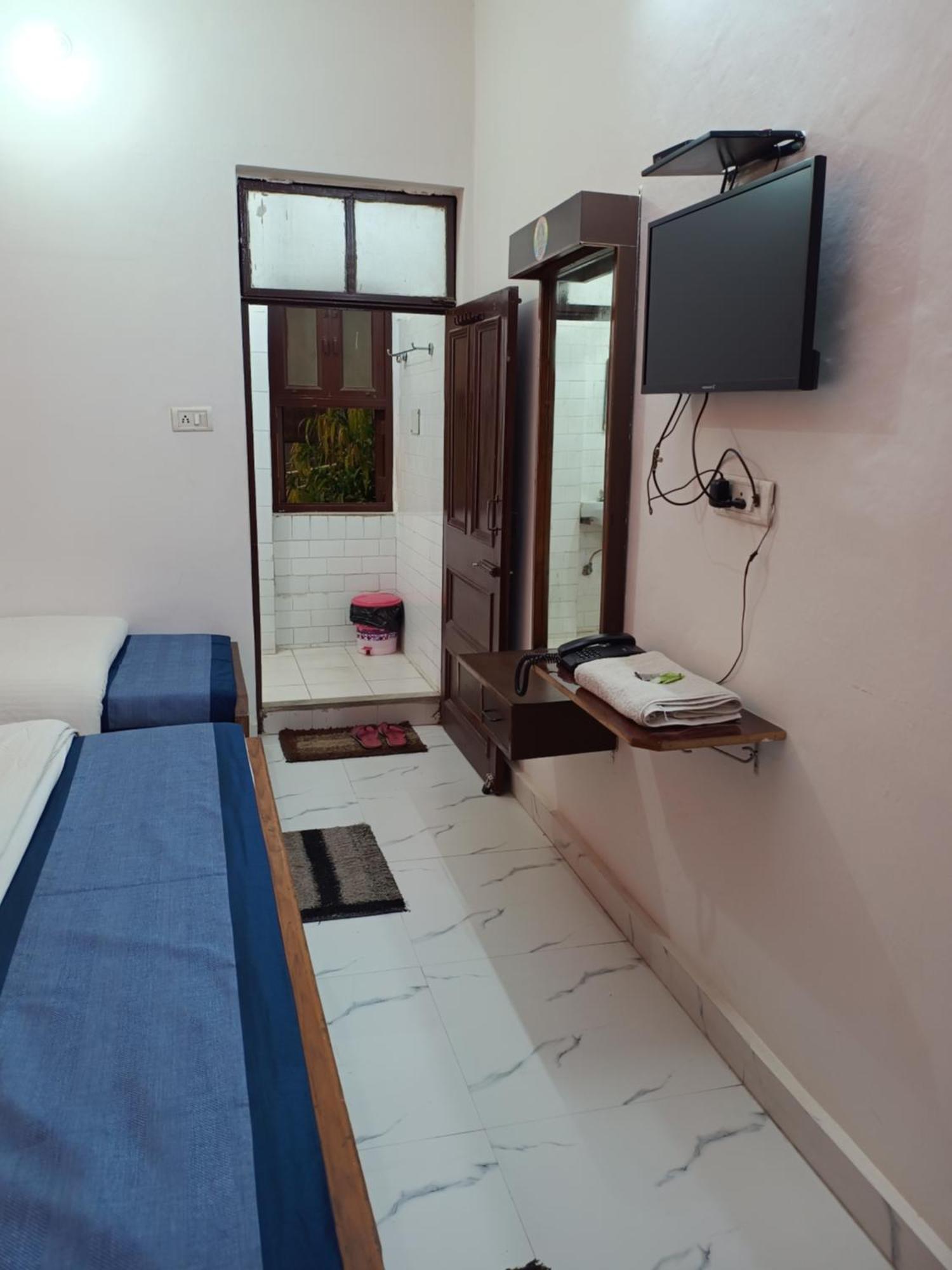 Hotel Majors Den New Delhi Eksteriør billede