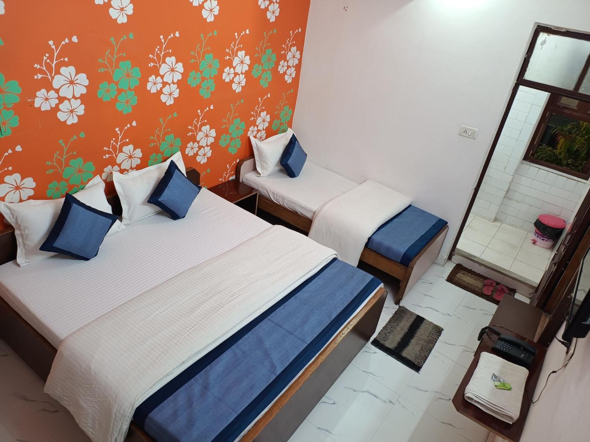 Hotel Majors Den New Delhi Eksteriør billede