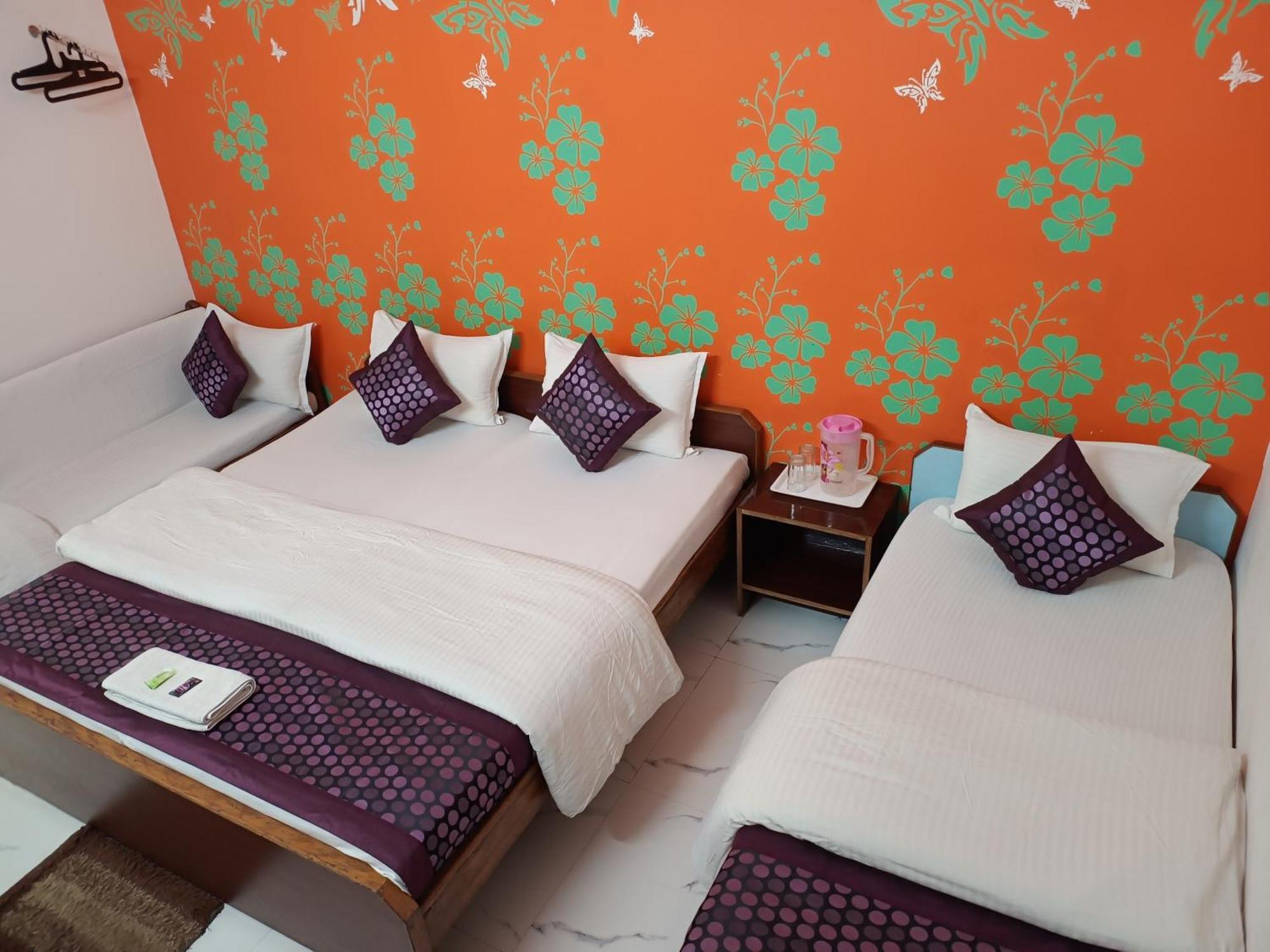 Hotel Majors Den New Delhi Eksteriør billede