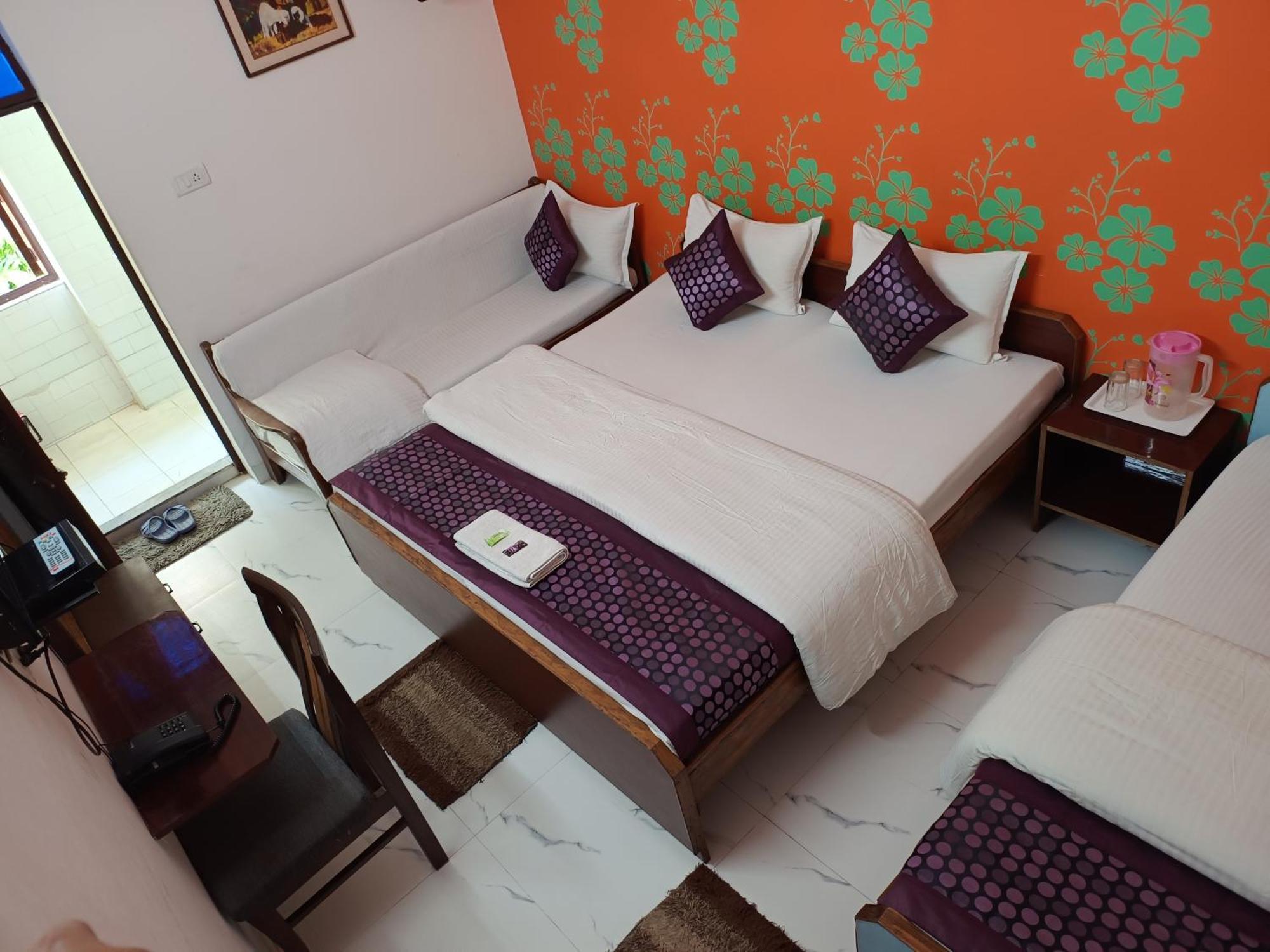Hotel Majors Den New Delhi Eksteriør billede